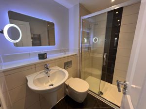 Ensuite (Bed Two)- click for photo gallery